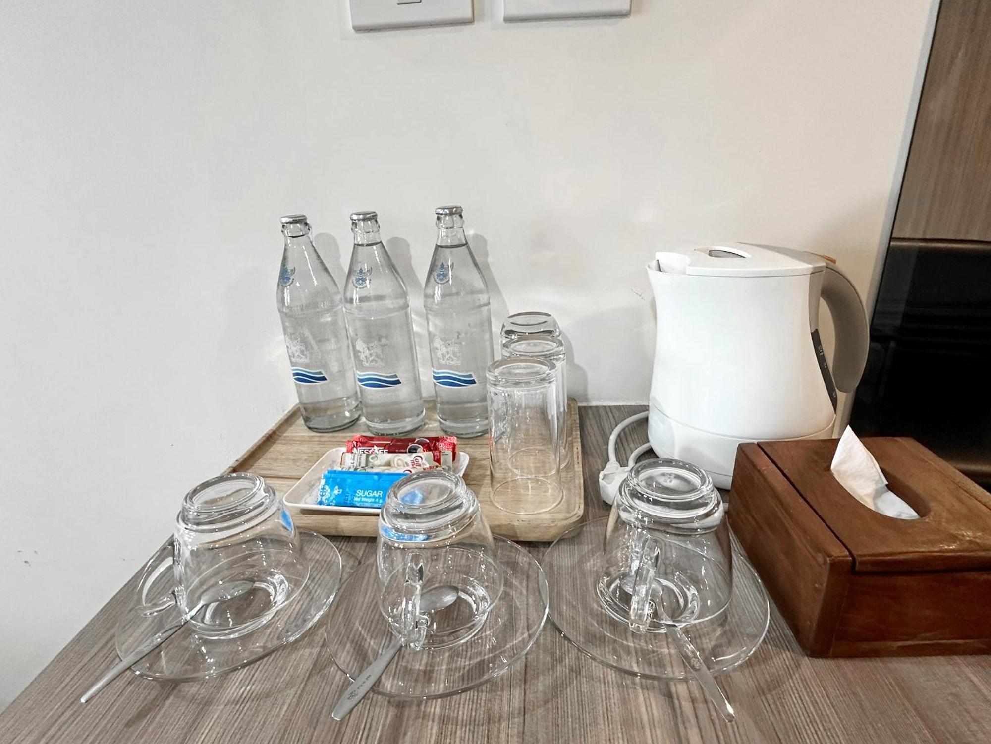 Akelada Hotel Nang Rong Екстериор снимка